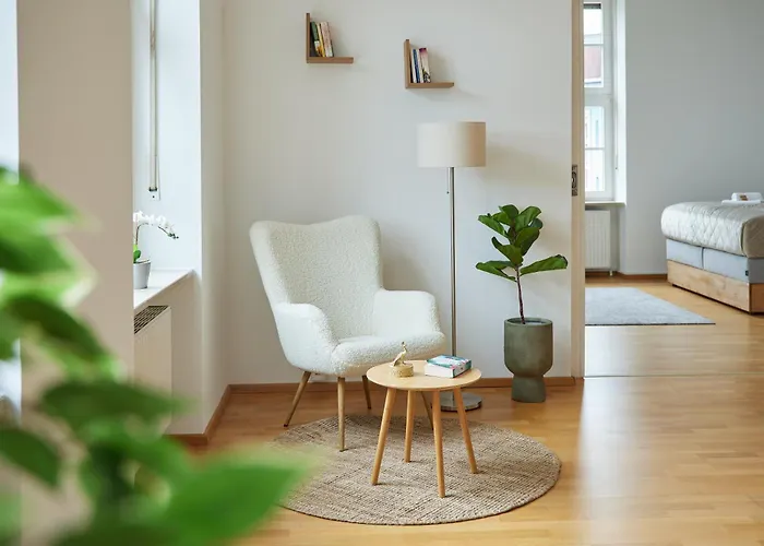Idee Living: Design-Apartment- Netflix - 6 Pers