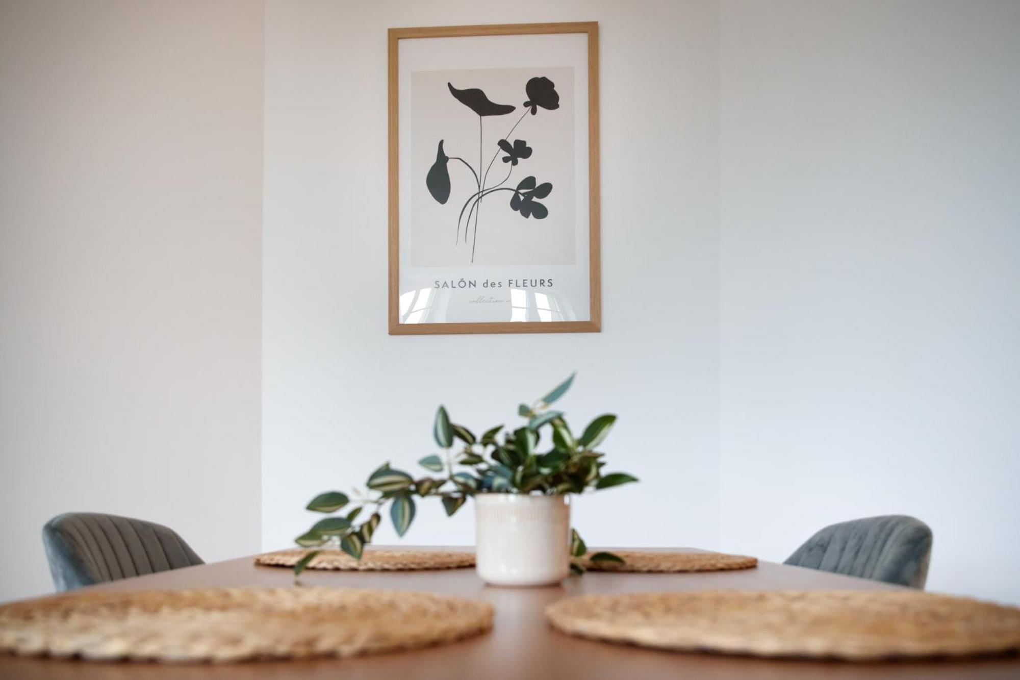 Idee Living: Design-apartment- Netflix - 6 Pers Appartement