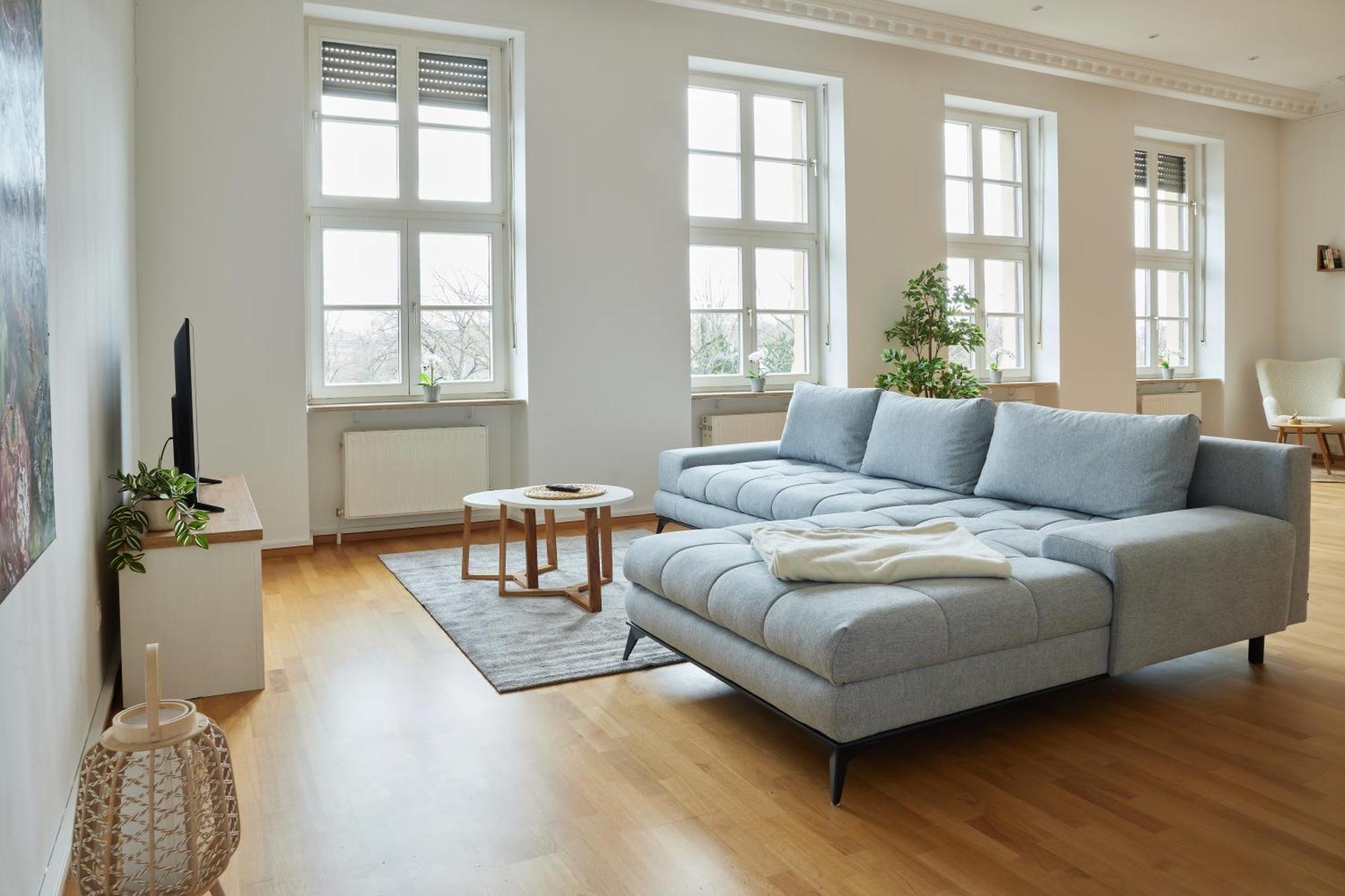 Idee Living: Design-apartment- Netflix - 6 Pers * MHG