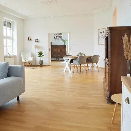 Idee Living: Design-Apartment- Netflix - 6 Pers MHG Buitenkant foto