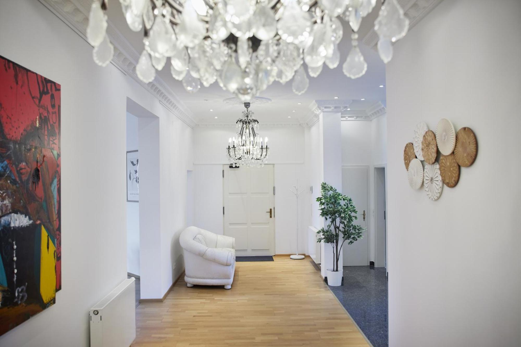 Idee Living: Design-apartment- Netflix - 6 Pers Apartment City Airport Mannheim