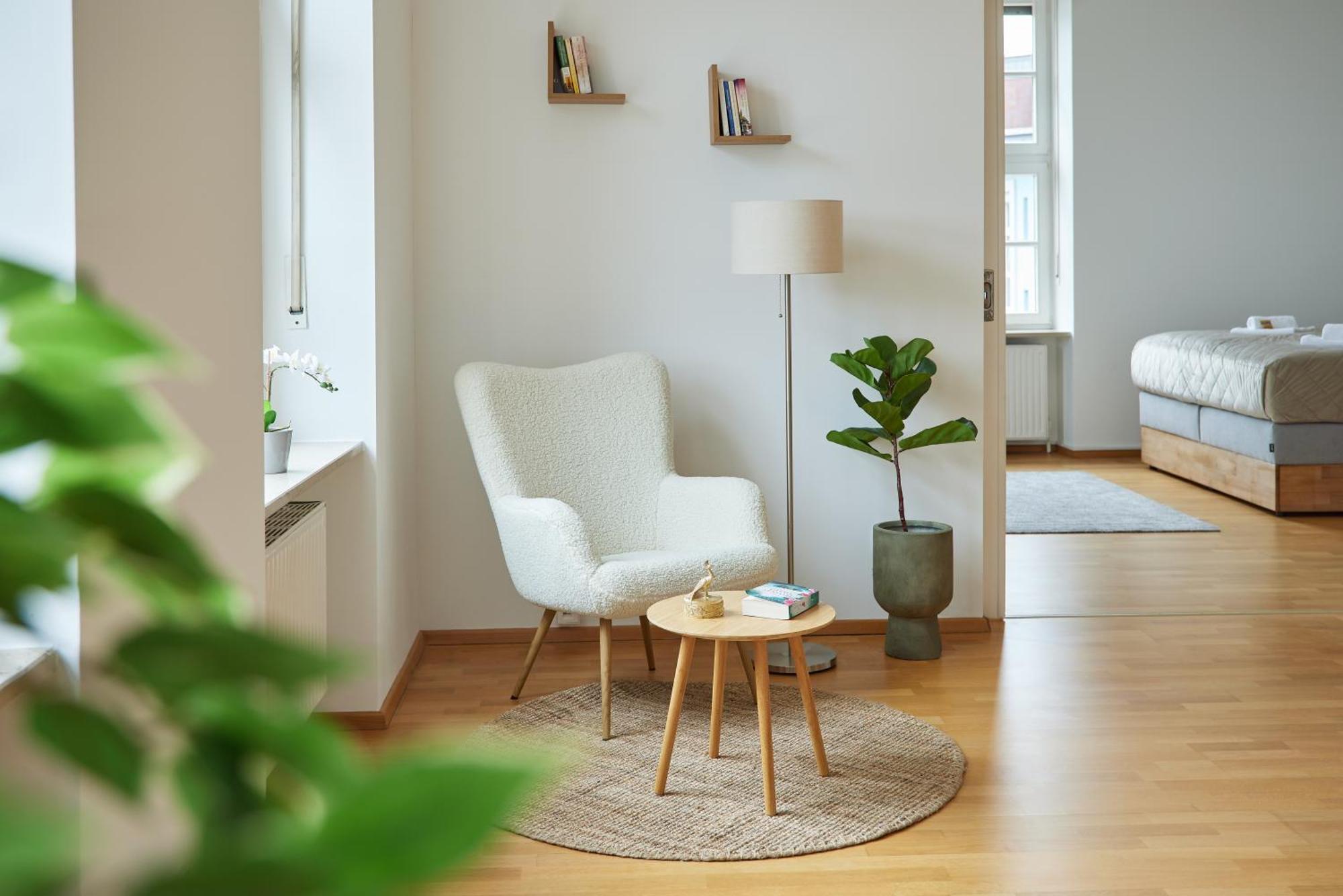 Idee Living: Design-apartment- Netflix - 6 Pers