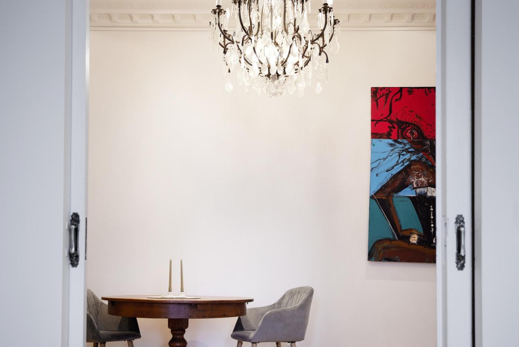 Idee Living: Design-apartment- Netflix - 6 Pers Apartamento